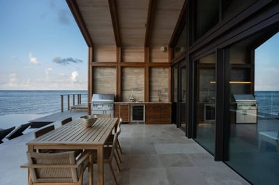 Luxury Villa Photo #5