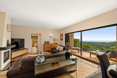 Luxury Villa Photo #13