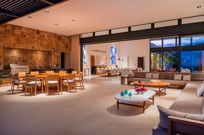 Luxury Villa Photo #16
