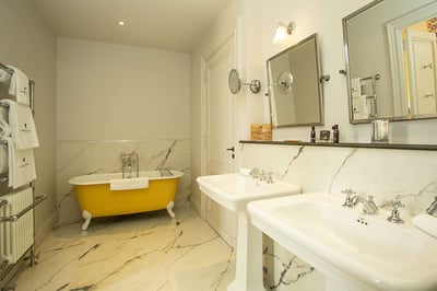 Luxury Villa Photo #22