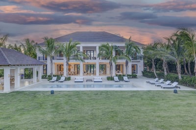 Luxury Villa Photo #55