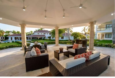 Luxury Villa Photo #10