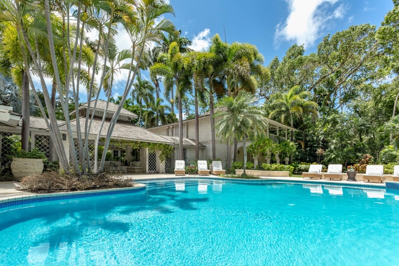 Bluff House and Cottage