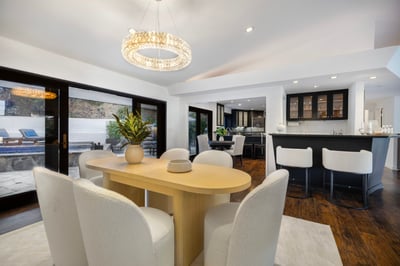 Luxury Villa Photo #17
