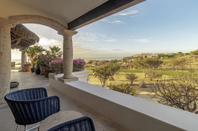Luxury Villa Photo #25