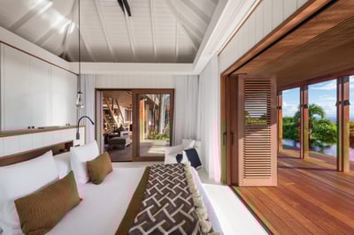Luxury Villa Photo #35