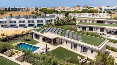 Luxury Villa Photo #27