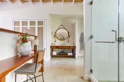 Luxury Villa Photo #10