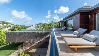 Luxury Villa Photo #11