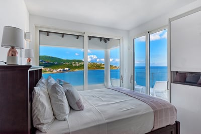 Luxury Villa Photo #53