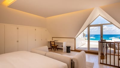 Luxury Villa Photo #28