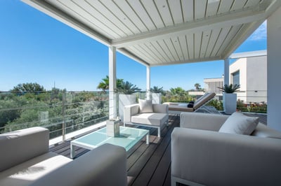 Luxury Villa Photo #7