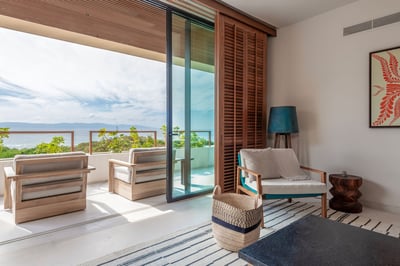 Luxury Villa Photo #25