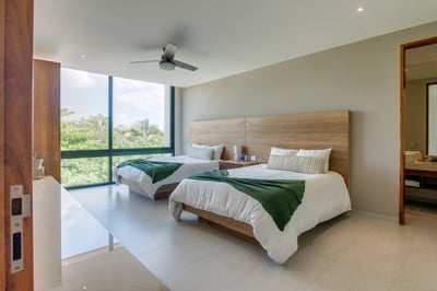 Luxury Villa Photo #43
