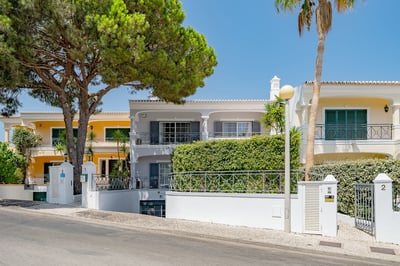 Luxury Villa Photo #27