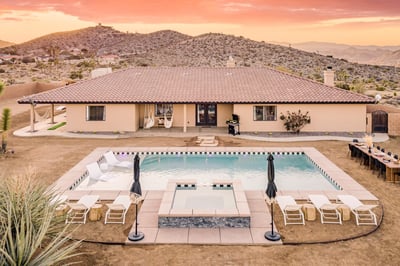 Luxury Villa Photo #2