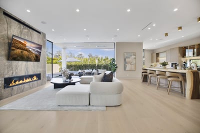 Luxury Villa Photo #13