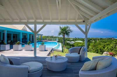 Luxury Villa Photo #13