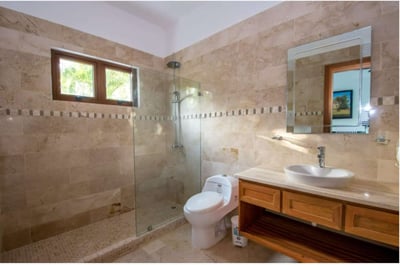 Luxury Villa Photo #27