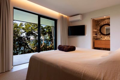 Luxury Villa Photo #20