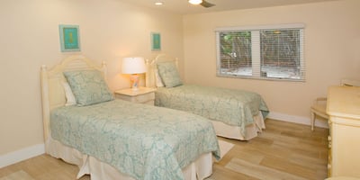 Luxury Villa Photo #19