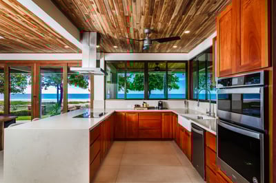 Luxury Villa Photo #15