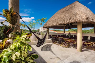 Luxury Villa Photo #5