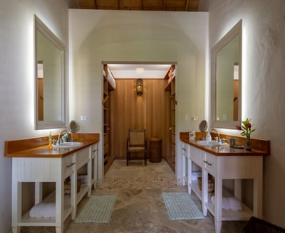 Luxury Villa Photo #85