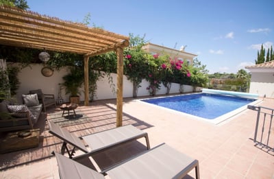 Luxury Villa Photo #3