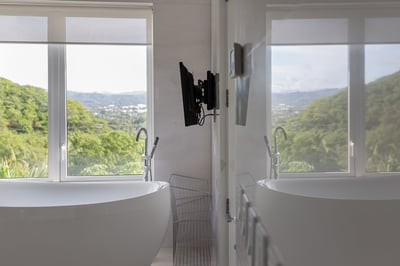 Luxury Villa Photo #24