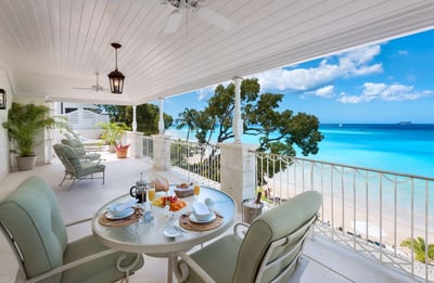 Luxury Villa Photo #9