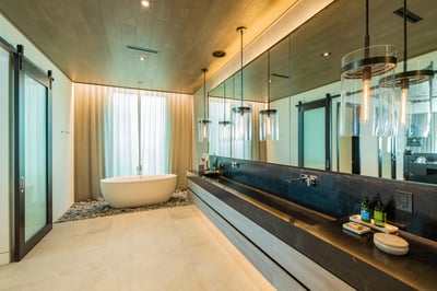 Luxury Villa Photo #22