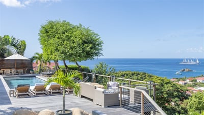 Luxury Villa Photo #5
