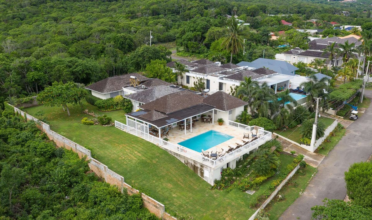 Honeycomb villa rental - 4
