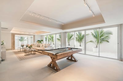 Luxury Villa Photo #31