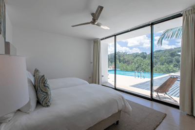 Luxury Villa Photo #31
