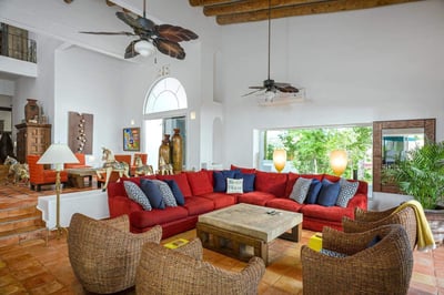 Luxury Villa Photo #15