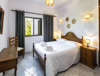 Luxury Villa Photo #20