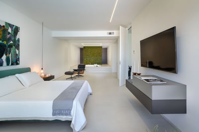 Luxury Villa Photo #46