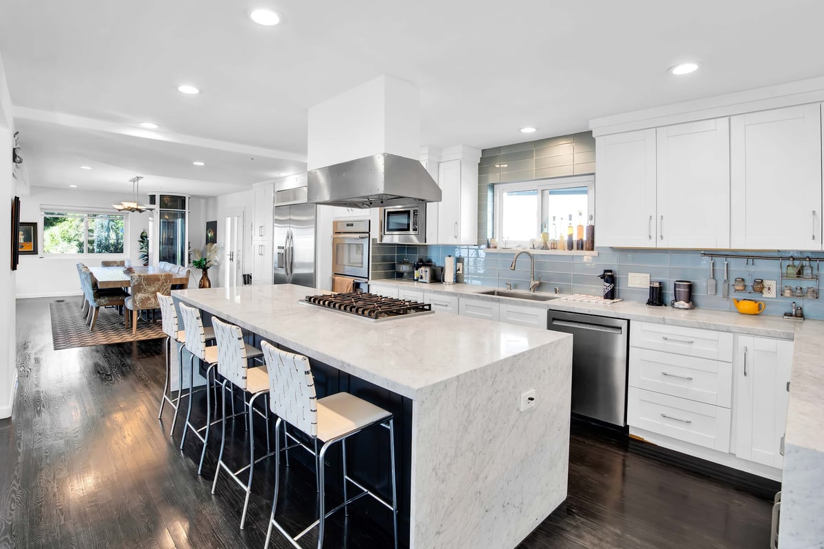 The Artist’s Summit