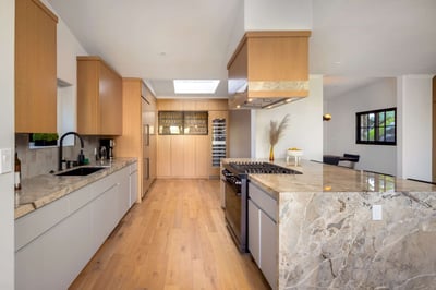 Luxury Villa Photo #11