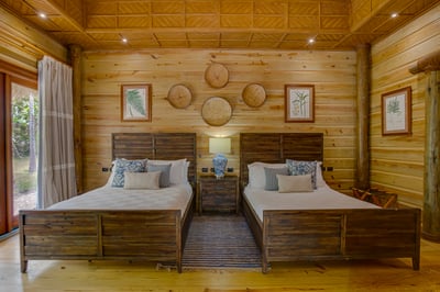 Luxury Villa Photo #28