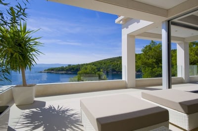 Luxury Villa Photo #19