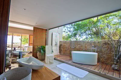 Luxury Villa Photo #34