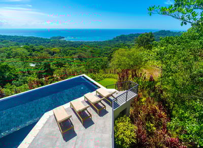 Luxury Villa Photo #12