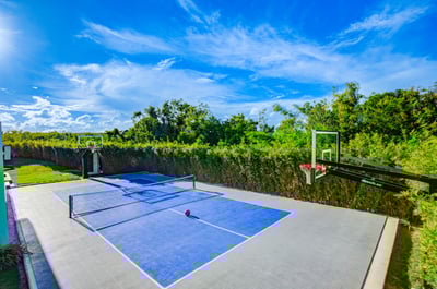 Luxury Villa Photo #17