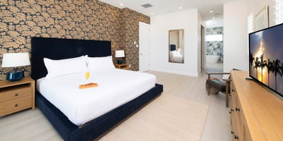 Luxury Villa Photo #23