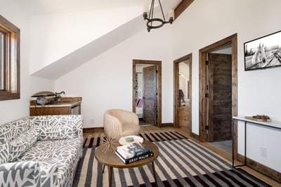 Luxury Villa Photo #17