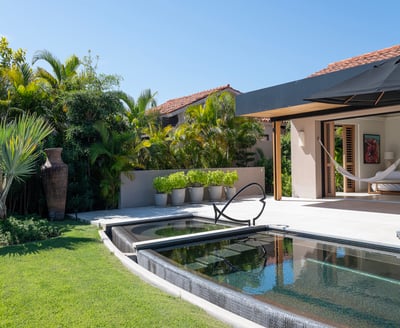 Luxury Villa Photo #5