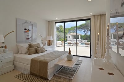 Luxury Villa Photo #10